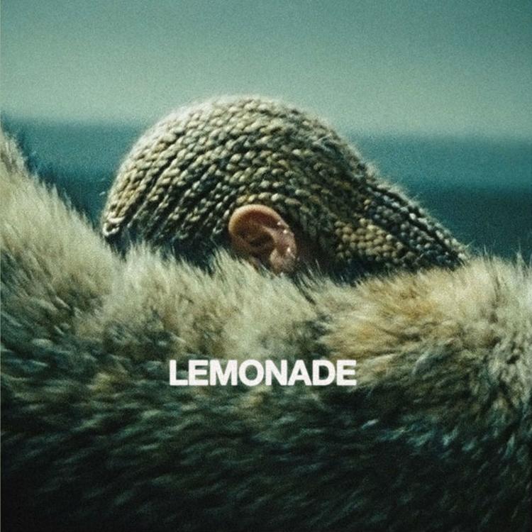 Read more about the article Beyoncé Shares The Original Version Of “Sorry” With The Masses