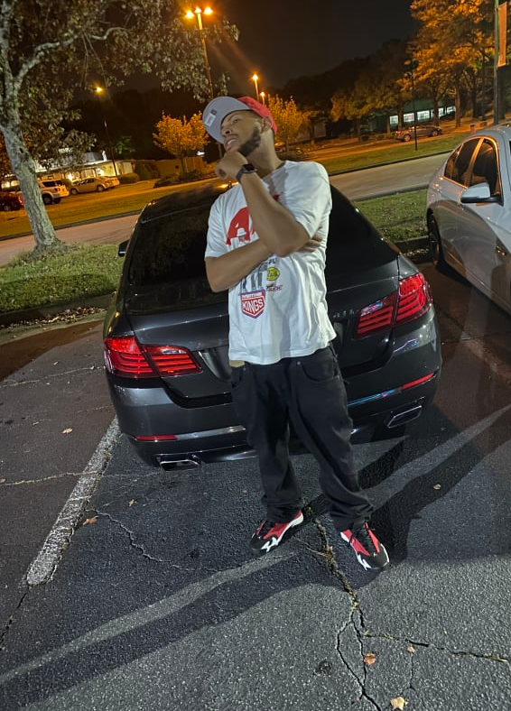 Read more about the article Young Froze Keeps It Trill In “Ten Toes Down”