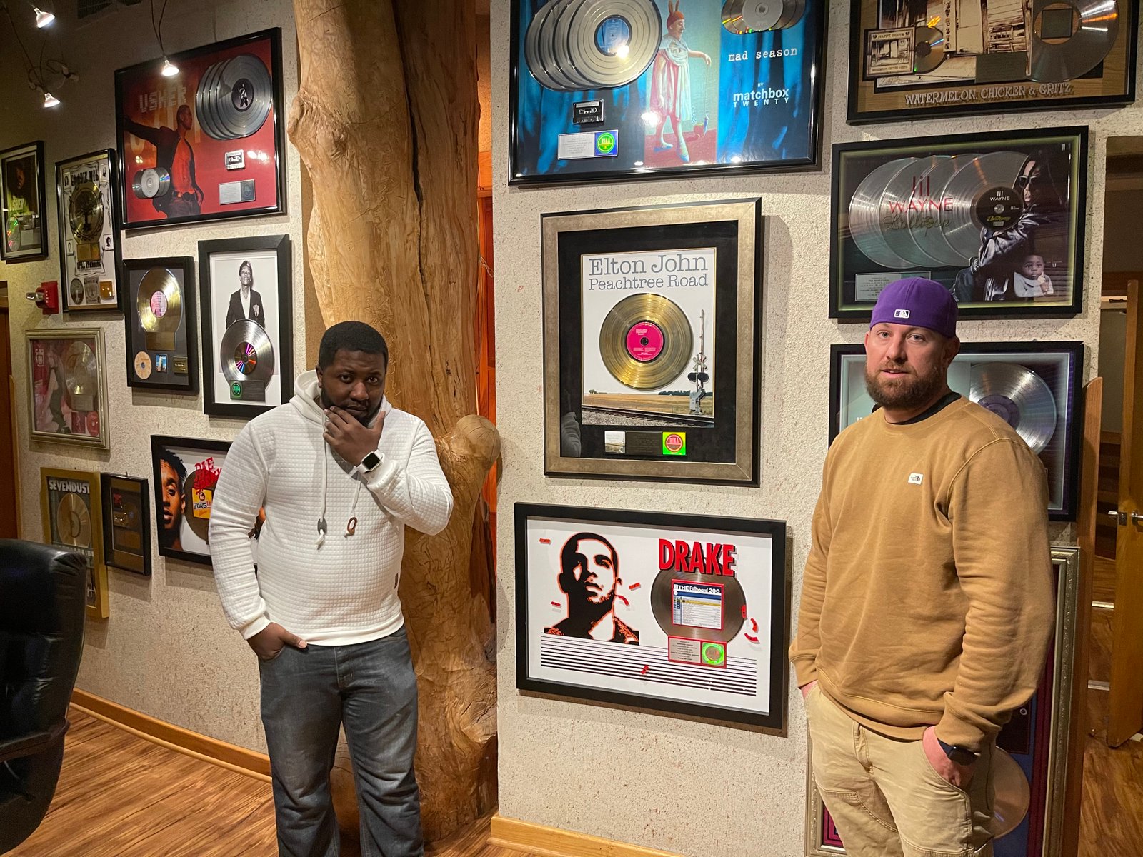 Read more about the article AztroGrizz Talks About Staying Focused In “Awake”