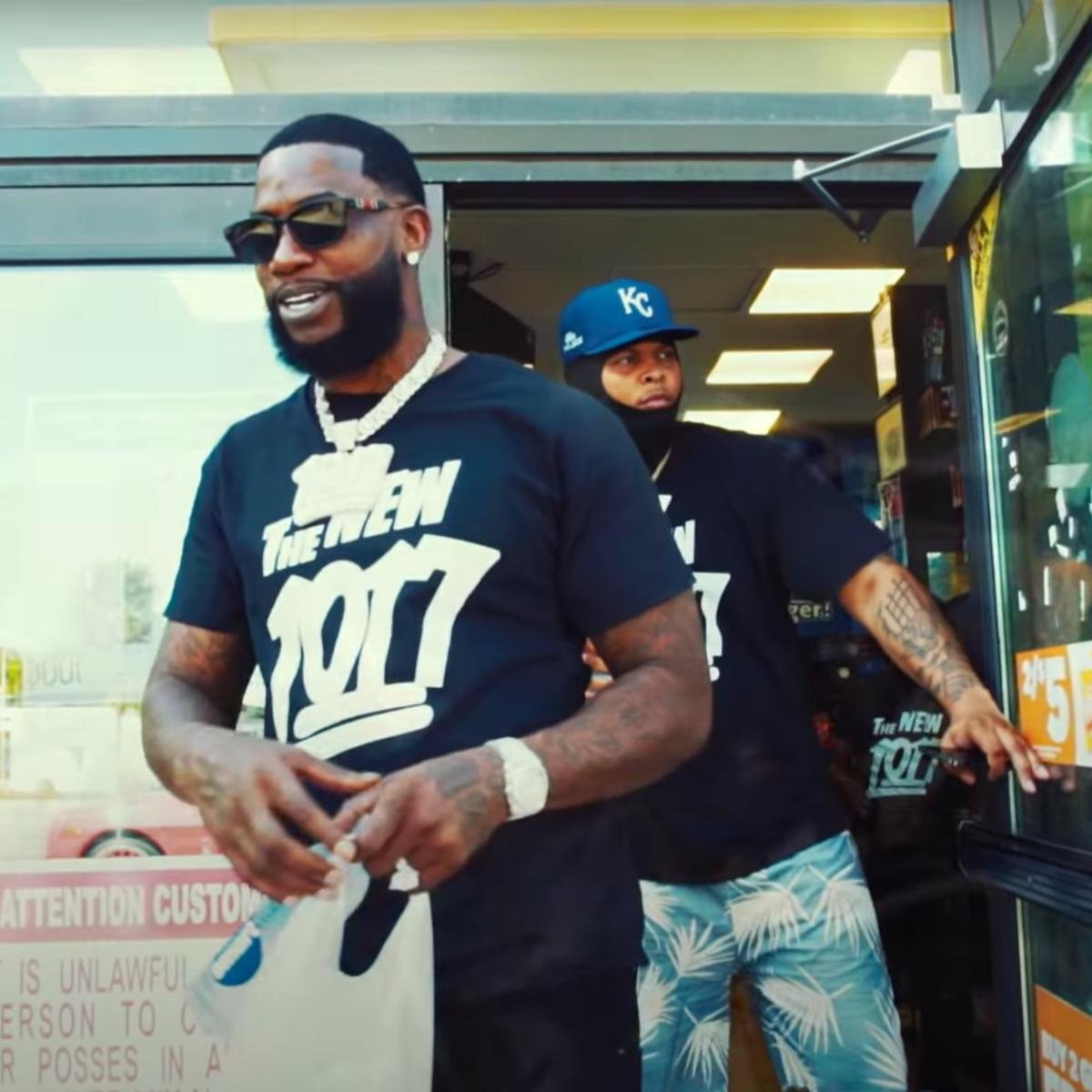 Read more about the article Gucci Mane Links Up With New 1017 Signee BigWalkDog For “Poppin”