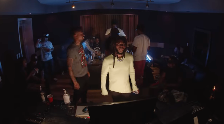 Read more about the article EarthGang Returns With The Very Vibrant “Aretha”
