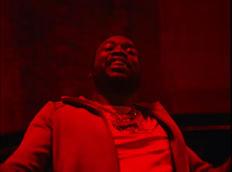 Read more about the article Meek Mill & Lil Uzi Vert Tell Hood Horror Stories in “Blue Notes 2.”