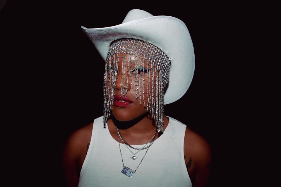 Read more about the article HURU Brings A Cosmic Vibe Into New Single “Guilty”