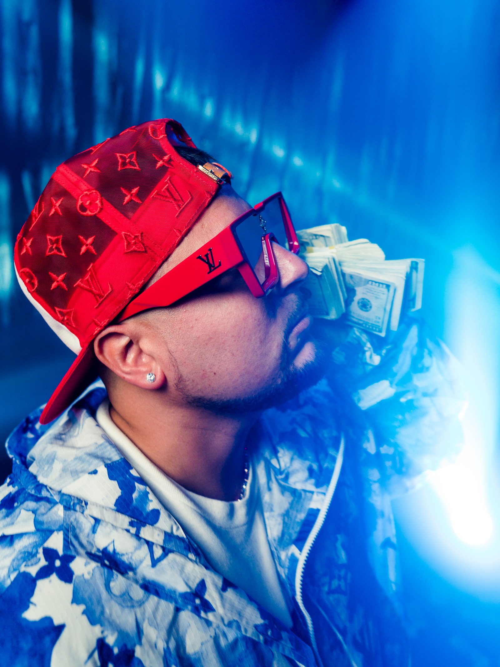 Read more about the article Yii Money Gives His 100% in “They Frontin’”
