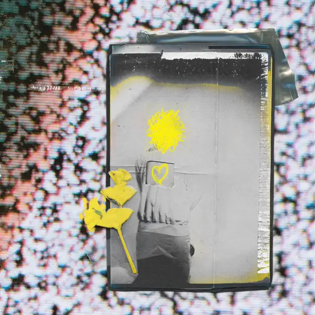 Read more about the article Chris de Sarandy Has A “Small Town Queen”