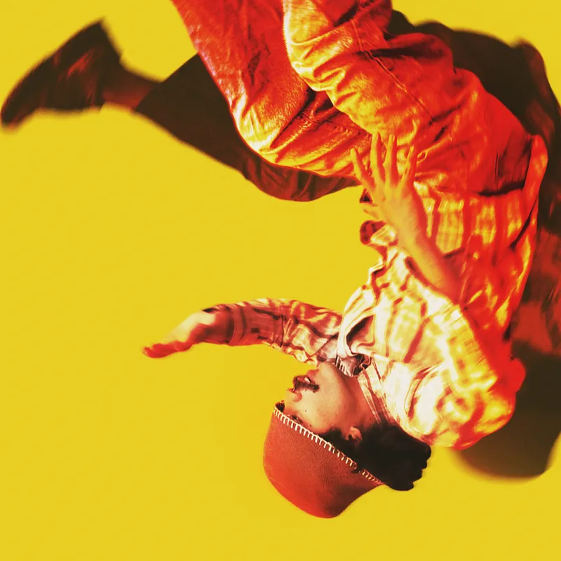 Read more about the article Sein Macey Delivers Hypnotic Soul With “Looping”